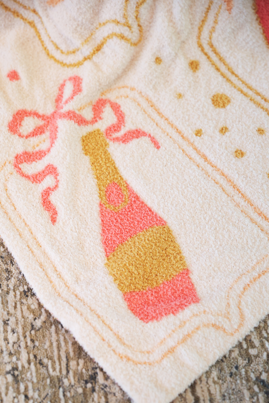 Bows & Bubbly Blanket